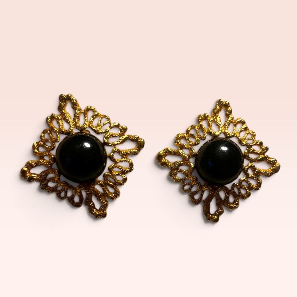 Vintage 1980s Runway Gold Tone Openwork Lattice Clip-On Earrings